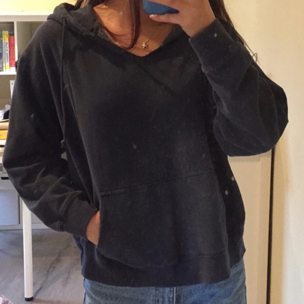 BRANDY MELVILLE terry hoodie (Christy V neck)